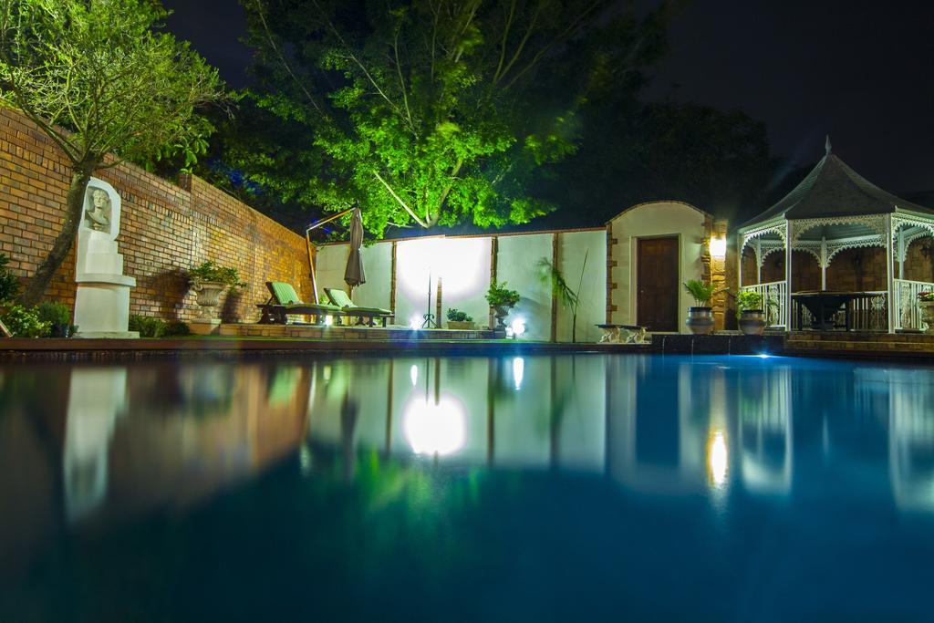 فندق Aristo Manor ريتشاردز باي المظهر الخارجي الصورة