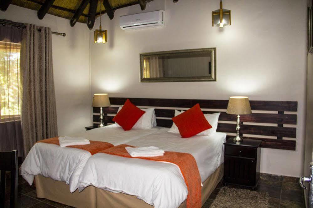 فندق Aristo Manor ريتشاردز باي المظهر الخارجي الصورة