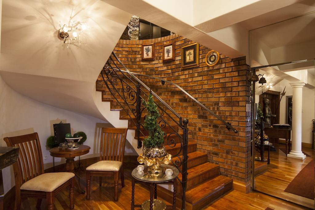 فندق Aristo Manor ريتشاردز باي المظهر الخارجي الصورة