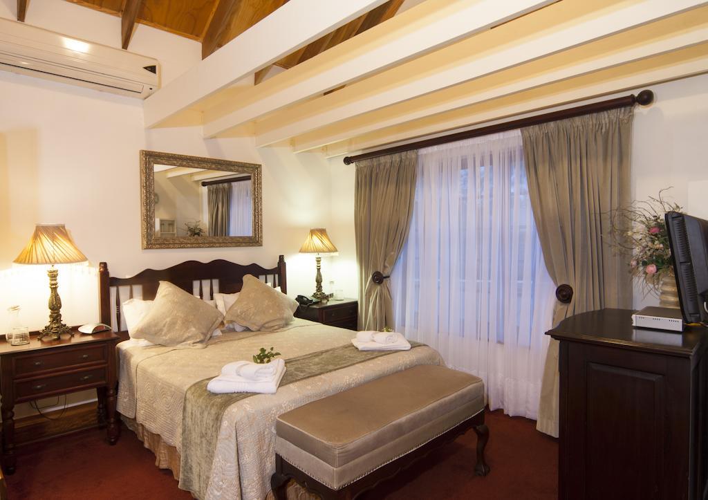 فندق Aristo Manor ريتشاردز باي المظهر الخارجي الصورة